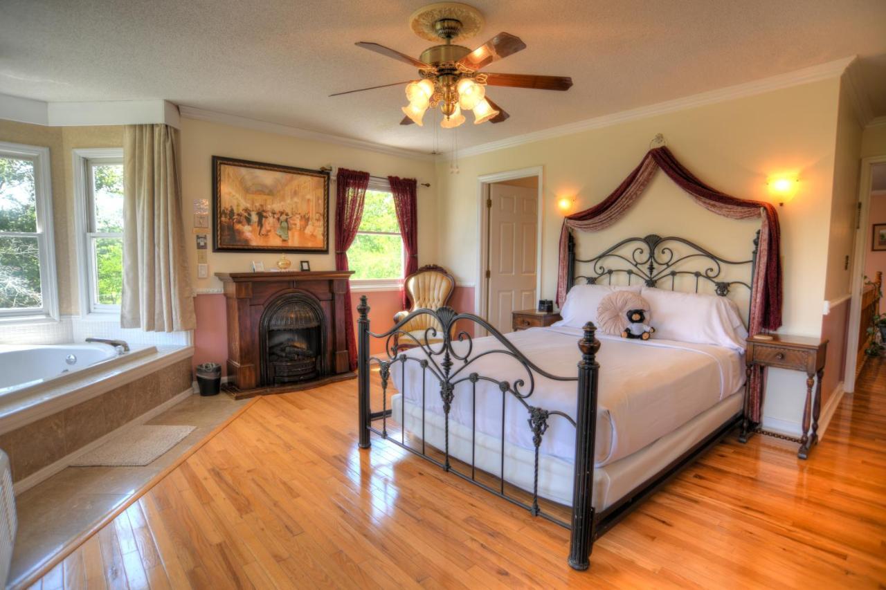 سيفيرفيل Blue Mountain Mist Country Inn المظهر الخارجي الصورة