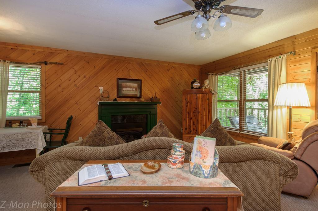 سيفيرفيل Blue Mountain Mist Country Inn المظهر الخارجي الصورة